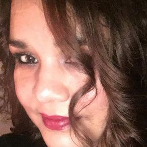 Meet your Posher, Aimee